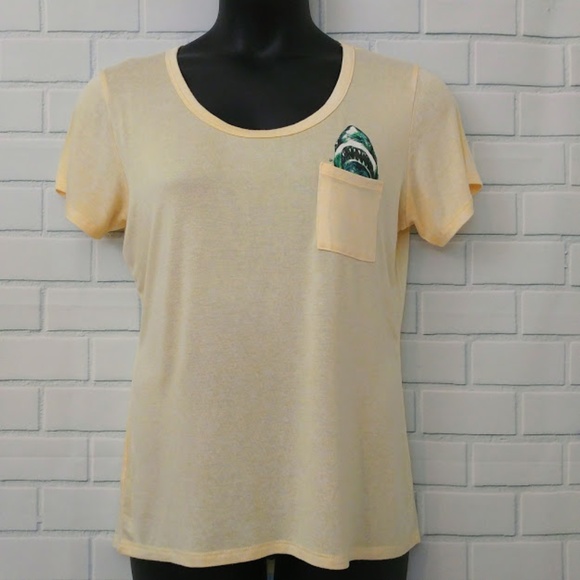 Sugar High Shark Pocket Short Sleeve Tee - Size L - Picture 8 of 8